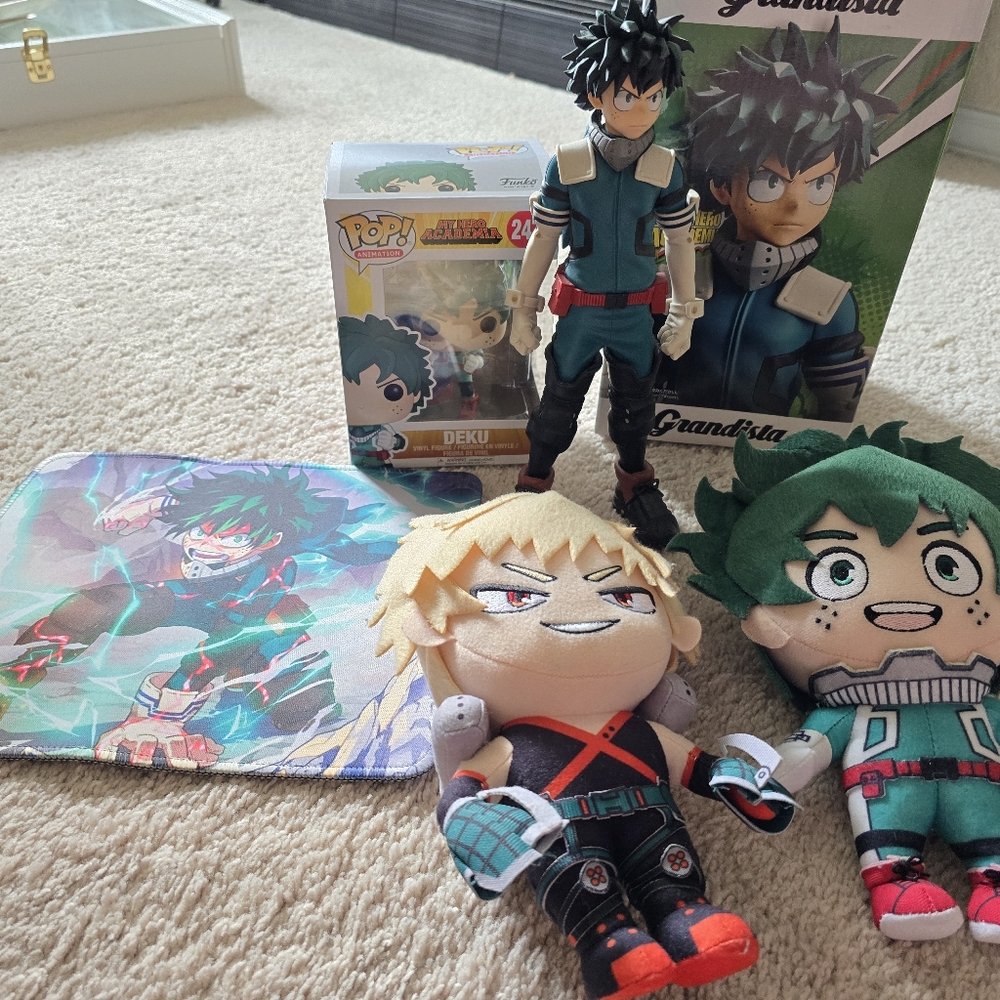 My Hero Acadamia bundle/ Deku & Bakudo plushie Deku Pop figure mouse pad &figure